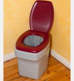 MINI LOO - die Einfache, Komplettset inkl. Kiefernborke + Beutel MINI LOO - die Einfache, Komplettset inkl. Kiefernborke + Beutel